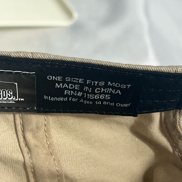 Super Mario Bros Adjustable Baseball Cap NWT 14Y and Up Khaki - Picture 7 of 8